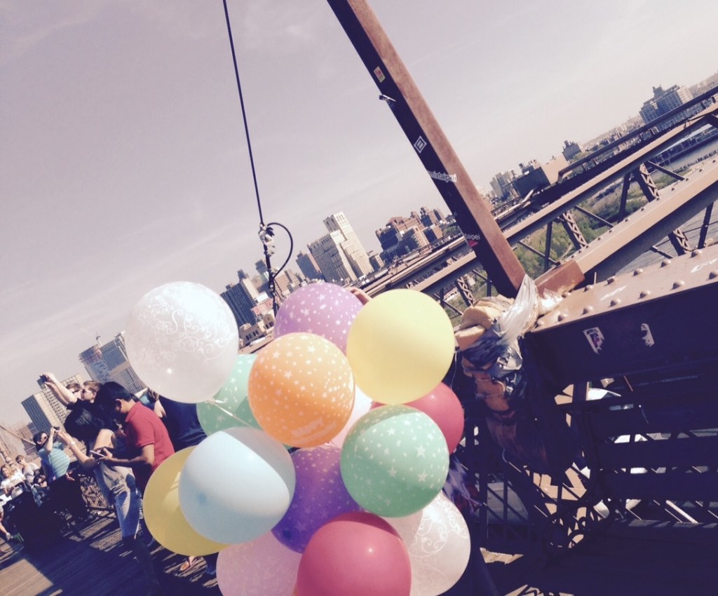 Step2 Balloons on the Bridge