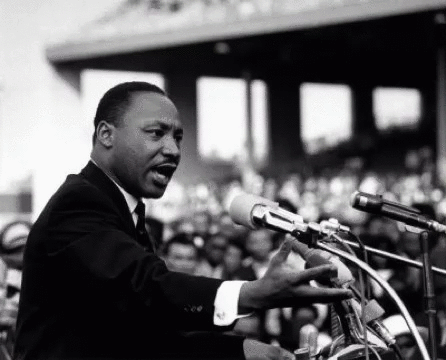I AM THE DREAM THAT KING HAD